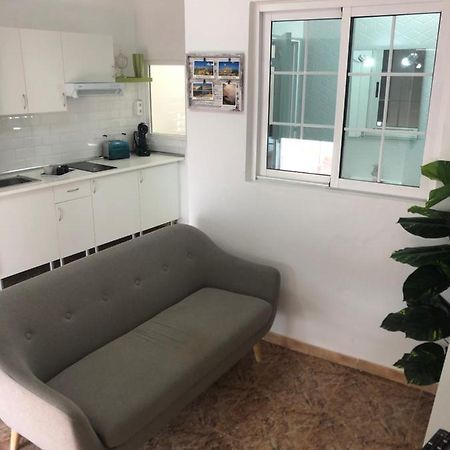 Apartamentos Elena ลาคาเรส ภายนอก รูปภาพ