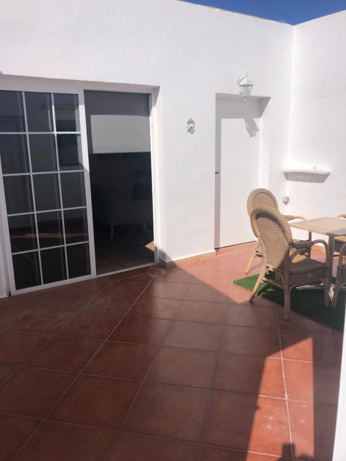 Apartamentos Elena ลาคาเรส ภายนอก รูปภาพ