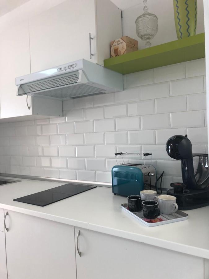 Apartamentos Elena ลาคาเรส ภายนอก รูปภาพ