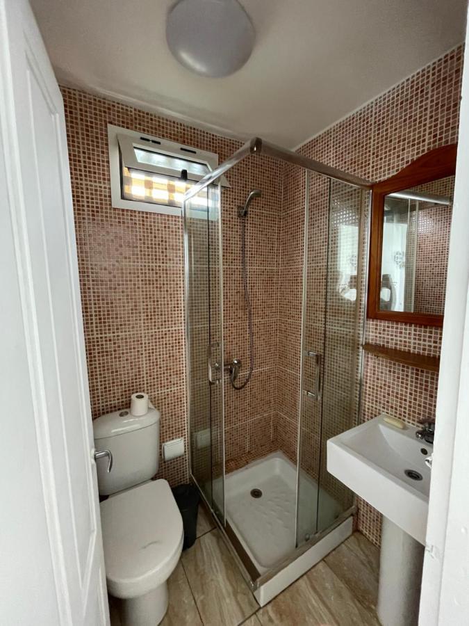 Apartamentos Elena ลาคาเรส ภายนอก รูปภาพ
